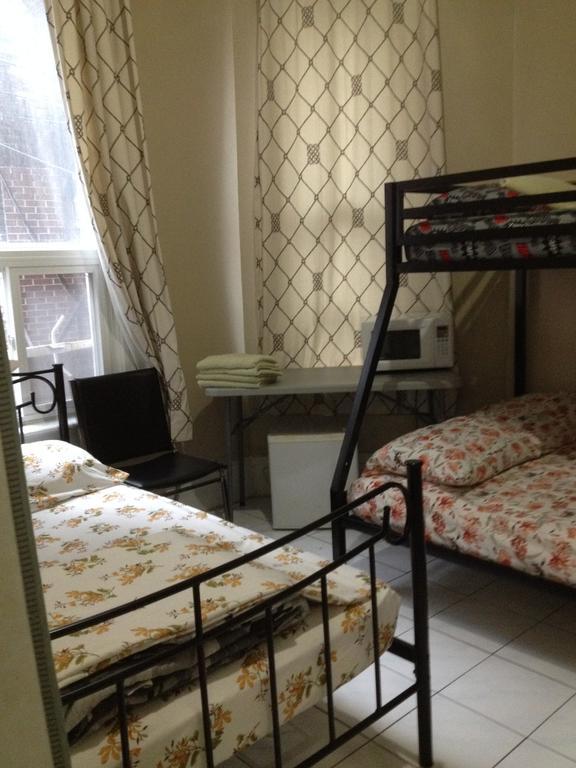 Toronto Travellers Home Εξωτερικό φωτογραφία