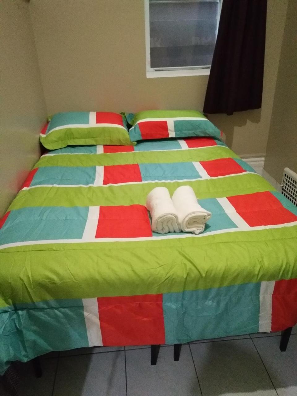 Toronto Travellers Home Εξωτερικό φωτογραφία