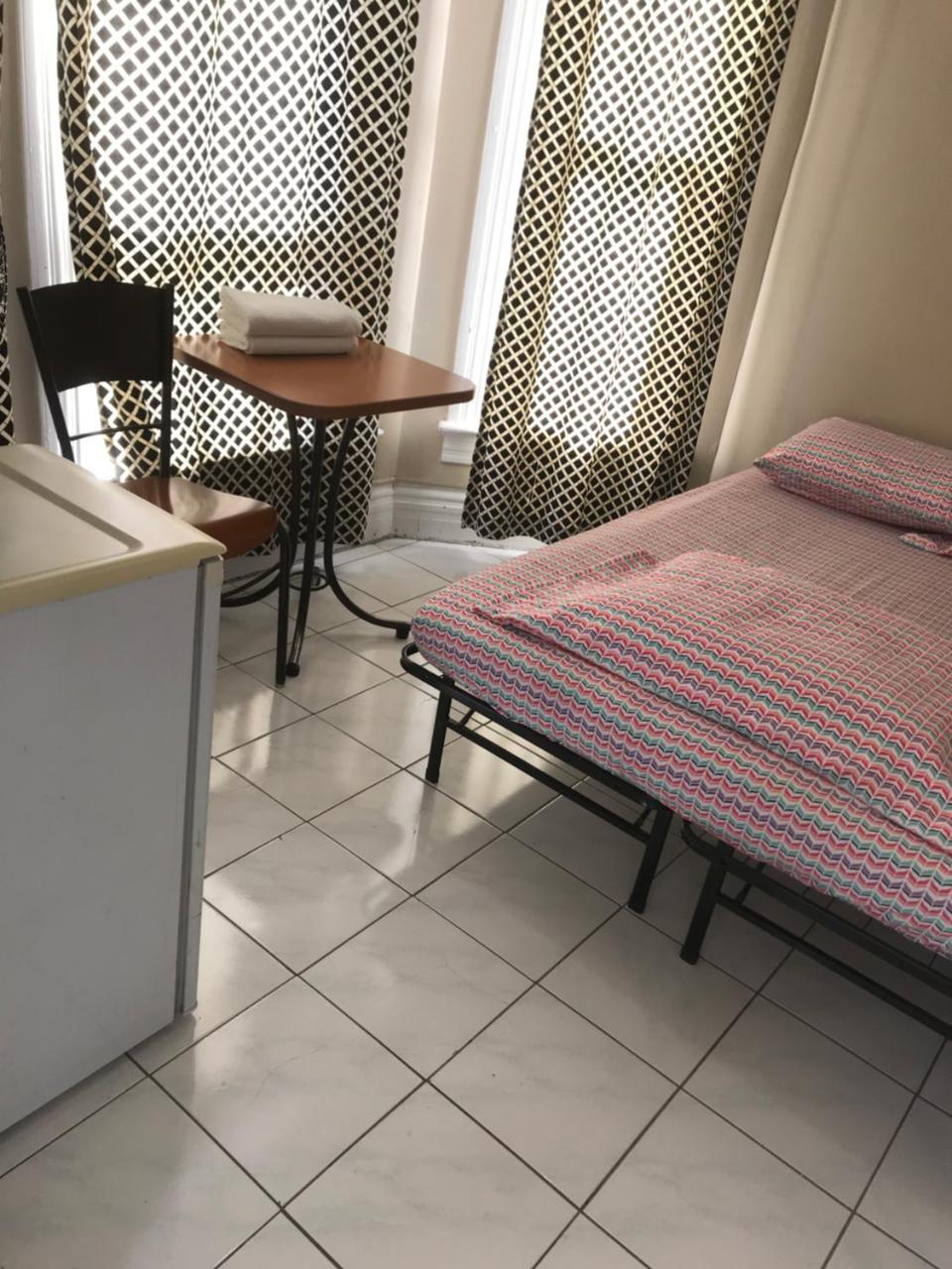 Toronto Travellers Home Εξωτερικό φωτογραφία